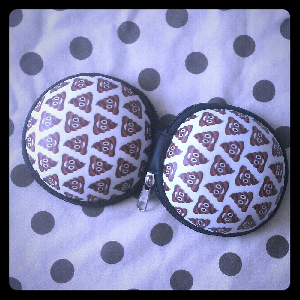 Poop emoji earbuds case